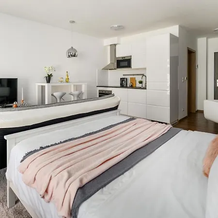 Διαμέρισμα Leonardo50 Apartment- Modern With Parking & Balcony Near Metro - Βουδαπέστη