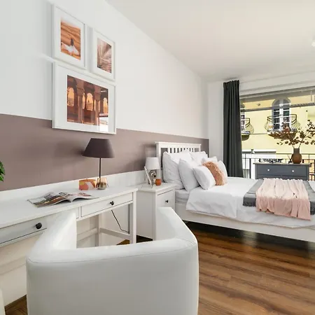 Διαμέρισμα Leonardo50 Apartment- Modern With Parking & Balcony Near Metro - Βουδαπέστη