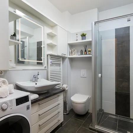 Διαμέρισμα Leonardo50 Apartment- Modern With Parking & Balcony Near Metro - Βουδαπέστη