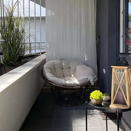Διαμέρισμα Leonardo50 Apartment- Modern With Parking & Balcony Near Metro - Βουδαπέστη